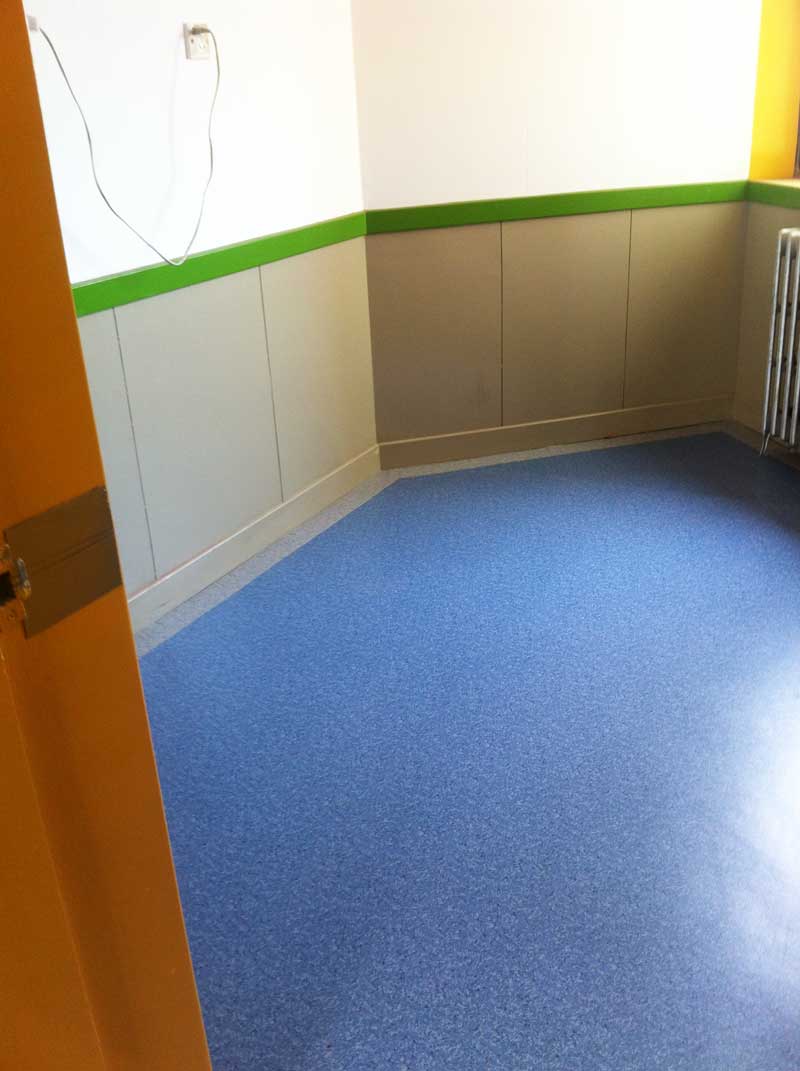 pvc地板和橡膠地板的區(qū)別是什么呢？