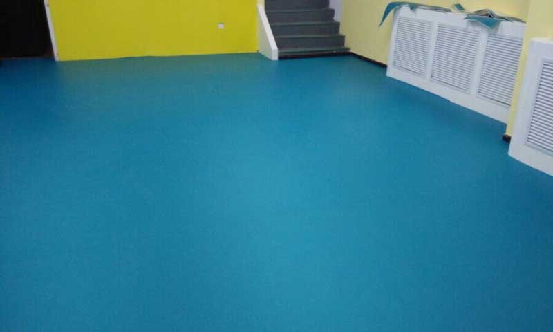 運動地板的種類以及佼佼者聚氯乙烯運動地板