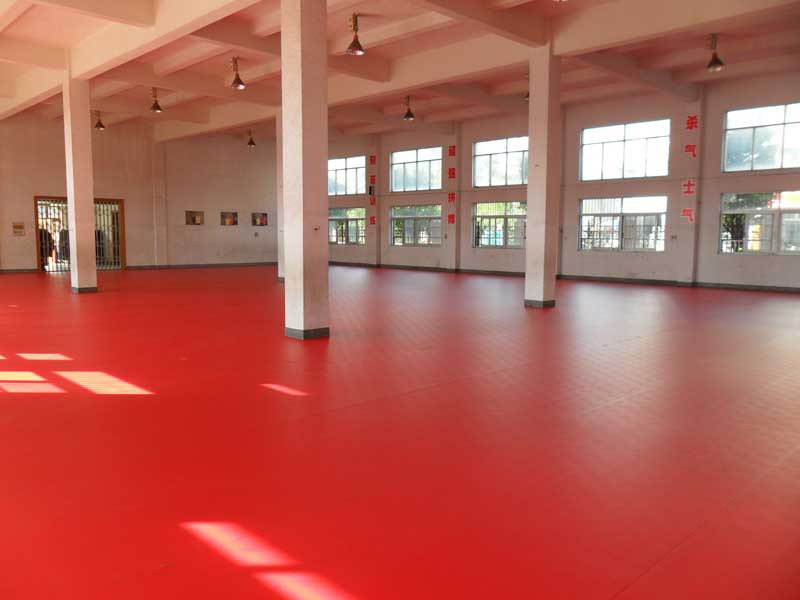 乒乓地膠 技術(shù)和營銷人才是乒乓地膠廠家核心力量